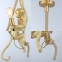 Nietuzinkowa, złota lampa wisząca małpa ABR-KAR-G z serii MONKEY