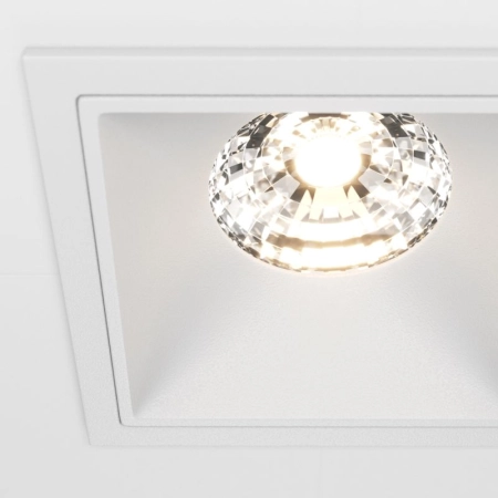 Kwadratowe oczko LED 3000K 8,5cm DL043-01-15W3K-D-SQ-W z serii ALFA LED 2