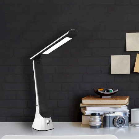 Czarno-biała, ledowa, prosta lampa biurkowa ML4668 z serii BLADE 2